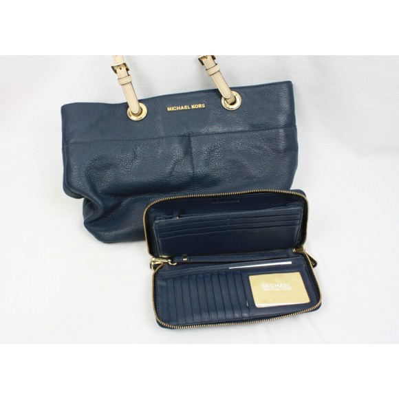 Michael Kors Purse Double Strap Handles with Matching Wallet Color Navy Blue - Picture 2 of 10